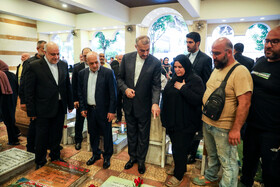 ادای احترام امیرعبداللهیان به شهدای مقاومت