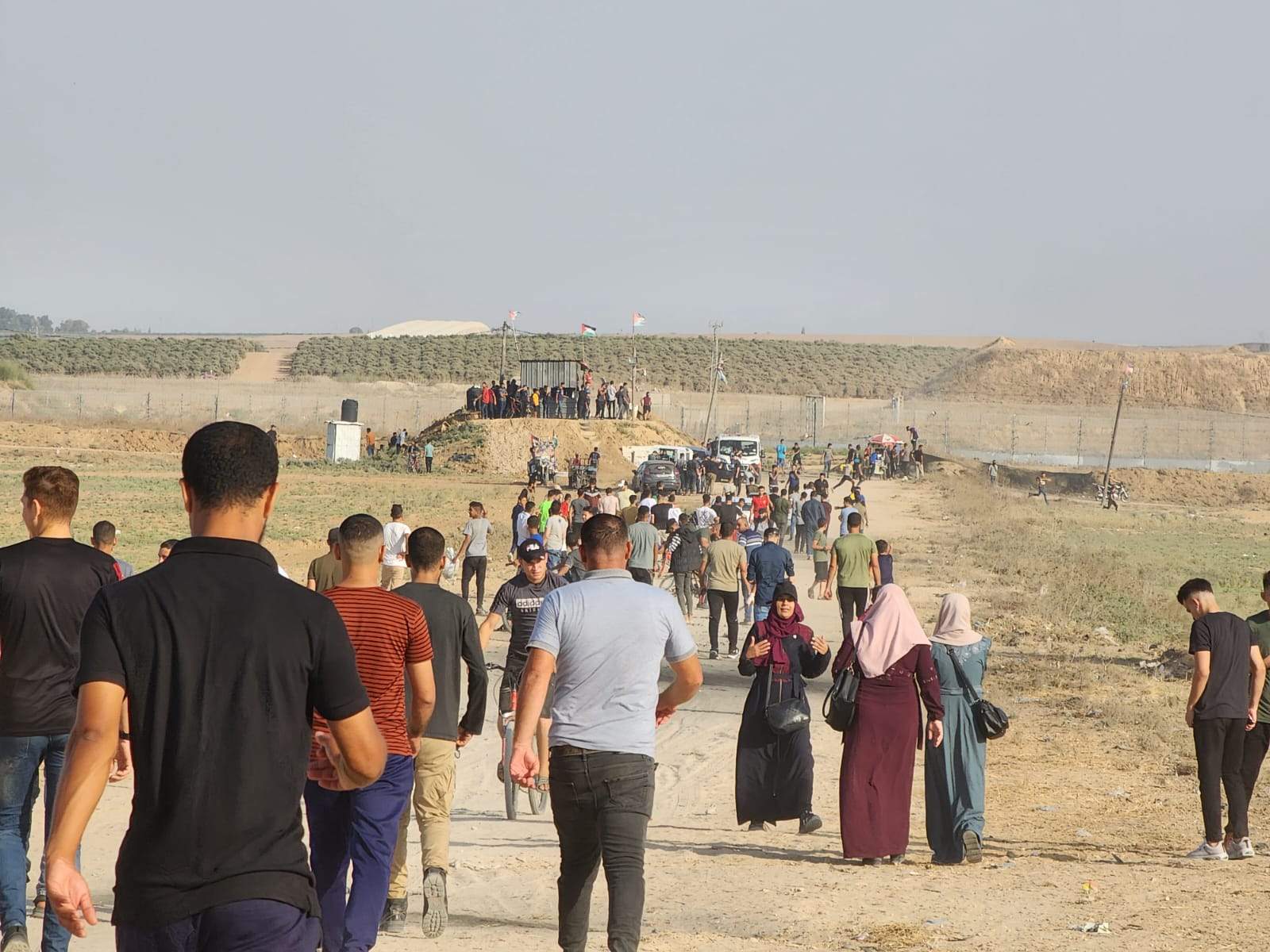 سرکوب تظاهرات فلسطینیها در کرانه باختری و نزدک دیوار حائل در غزه