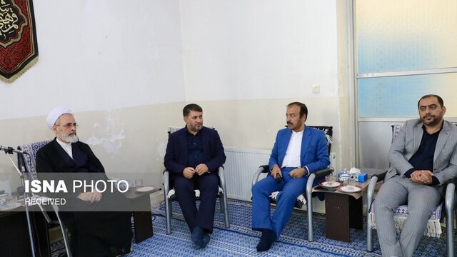 یزد باید در همه شاخصها سرآمد باشد