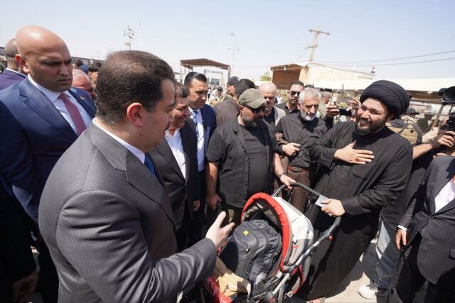 نخست‌وزیر عراق: تلاش می‌کنیم راه‌آهن نجف و بعد اتصال به کربلا را اجرایی کنیم