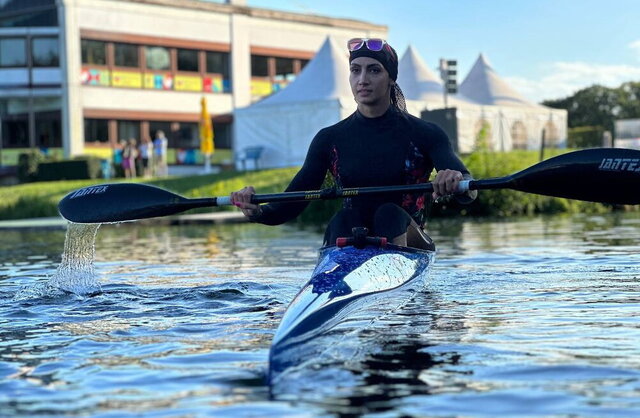 هدیه کاظمی: از مبلغ پاداشها جا خوردم/ همه تقصیرها را گردن یک نفر نندازیم