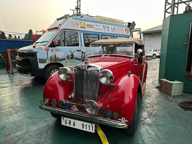 سفر با امجی ۱۹۵۰ در ایران