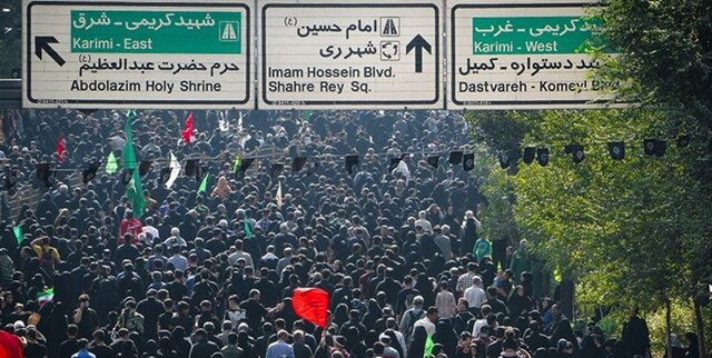 عکس آرشیوی پیادهروی جاماندگان اربعین حسینی از نظر کمیت و کیفیت بینظیر بود