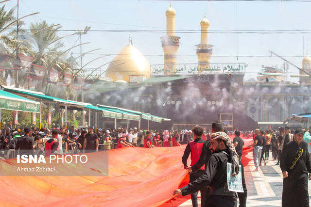 عکس از آرشیو نهضت عظیم اربعین مسیری برای ظهور منجی است