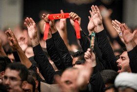 مراسم عزاداری هیات‌های دانشجویی با حضور مقام معظم رهبری