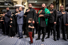 مراسم عزاداری هیات‌های دانشجویی با حضور مقام معظم رهبری