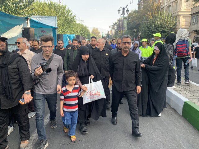 حضور مشاور عالی رهبر انقلاب در پیاهروی جاماندگان اربعین حسینی + عکس