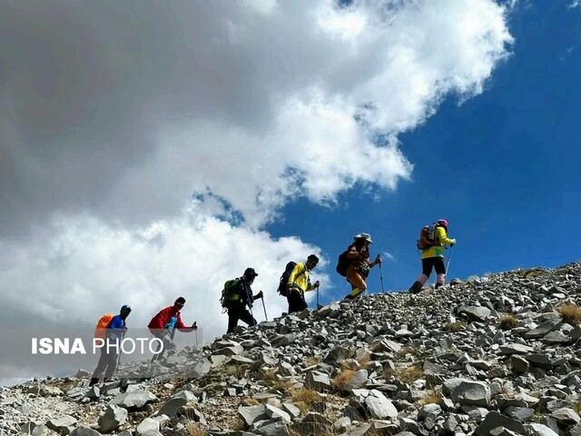 کوهنوردان آستارایی قله کمال سهند را فتح کردند