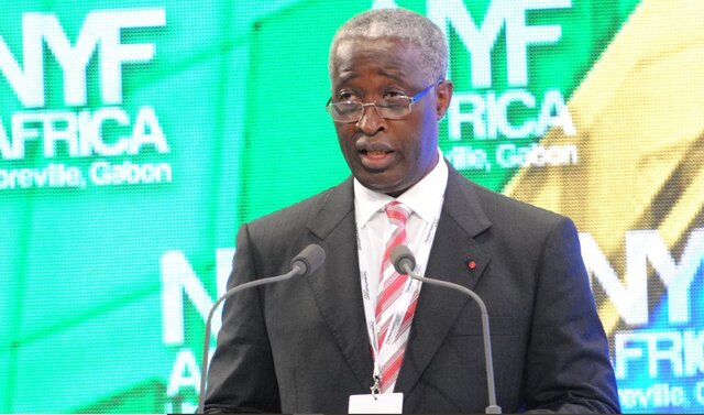 ریمون ندونگ سیما تشکیل دولت انتقالی جدید در گابن