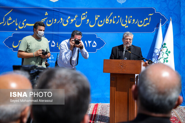 ۳۰۰ اتوبوس در مشهد نیاز به نوسازی دارد