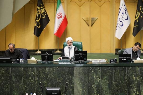 خلاصه مهمترین اخبار مجلس در ۲۸ شهریور؛ تصمیمات کنکوری/علت تعویق بررسی برنامه هفتم