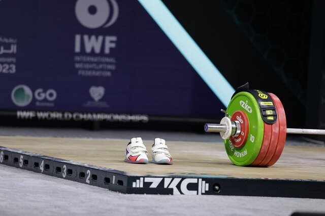 خداحافظی محمد زارعی از دنیای وزنه برداری, خداحافظی وزنه‌بردار ایران, مسابقه قهرمانی وزنه‌برداری جهان - خداحافظی وزنه‌بردار ایران روی تخته قهرمانی جهان ۲۰۲۳