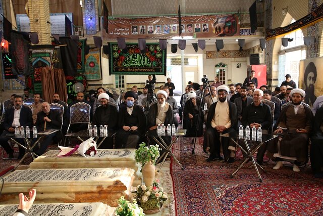 رونمایی از کتاب "ماه طلعت"/بزرگانی که از شناختشناسی غافل ماندهایم