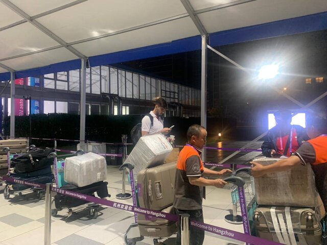 والیبالیها وارد هانگژو شدند + عکس