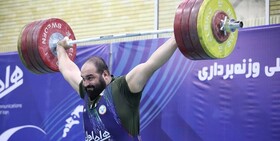 فوق سنگین وزنه‌برداری ایران اوت شد+ ویدیو