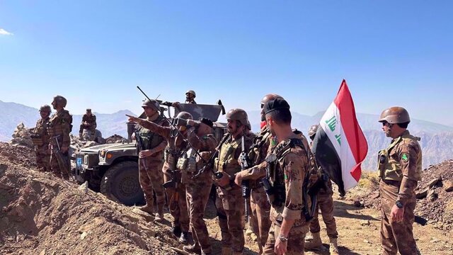 درگیری ارتش عراق و الحشد الشعبی با داعش پس از فرصتجویی تروریستها از تجاوز آمریکا درگیری ارتش عراق و الحشد الشعبی با داعش پس از فرصتجویی تروریستها از تجاوز آمریکا