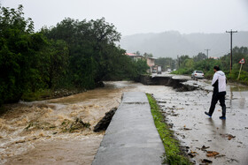 جاری شدن سیل در آستارا
