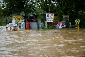 جاری شدن سیل در آستارا