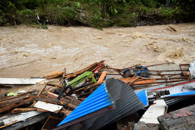 جاری شدن سیل در آستارا