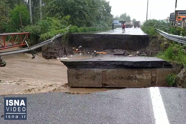 ویدیو / بارش شدید باران در آستارا و جاری شدن سیل ویدیو / بارش شدید باران در آستارا و جاری شدن سیل