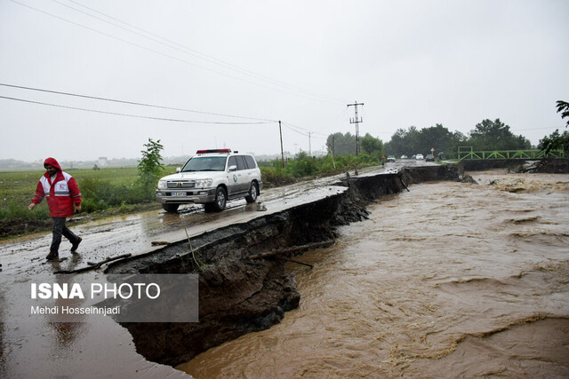 تاکید استاندار بر رفع مشکلات شهرها و روستاهای سیل زده گیلان/ پایداری شبکه انتقال برق