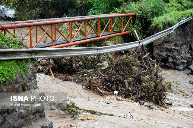 بارش ۲۷۰ میلیمتری در آستارا/رفع کامل قطعی آب و برق مناطق سیل زده تا شبانه روز آینده