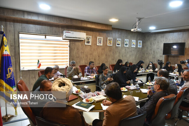 تشریح برنامههای هفته دفاع مقدس و کنگره ملی ۲۴۰۰۰ شهید استان اصفهان