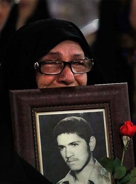 عکس تزئینی است مدیرکل حفظ آثار کرمانشاه: خاطرات خانوادههای شهدا و ۲۰۰ هزار رزمنده کرمانشاه جمعآوری میشود