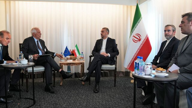 دیدار امیرعبداللهیان و بورل در نیویورک اعلام آمادگی اتحادیه اروپا برای پیگیری گفتوگوهای رفع تحریمها