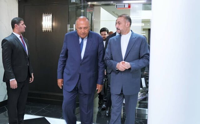 جزییات دیدار و رایزنی وزیران امور خارجه ایران و مصر در نیویورک جزییات رایزنی اخیر وزیران امور خارجه ایران و مصر در نیویورک