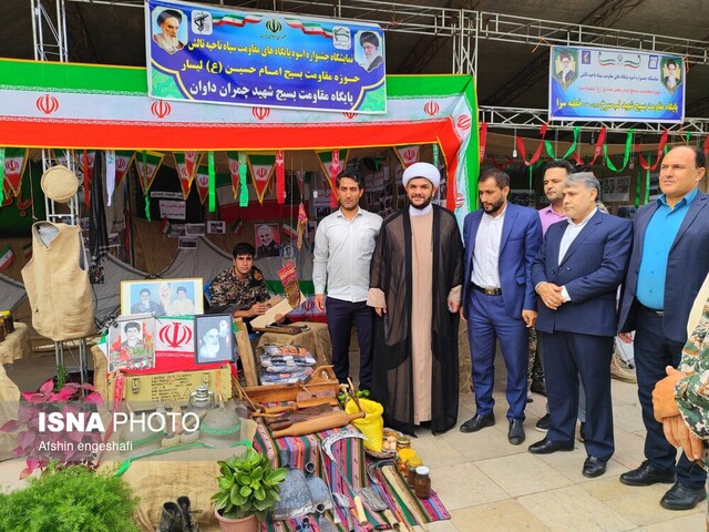 افتتاح نمایشگاه اسوه دستاوردهای بسیج سپاه ناحیه تالش در سال