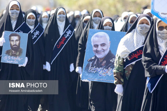 عکس آرشیوی برگزاری گردهمایی رزمندگان دفاع مقدس در اسلامشهر