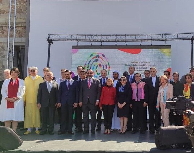 تشریح برخی ویژگیهای فرهنگی و گردشگری ایران در جشنواره «فرهنگ جهان» در ترکیه