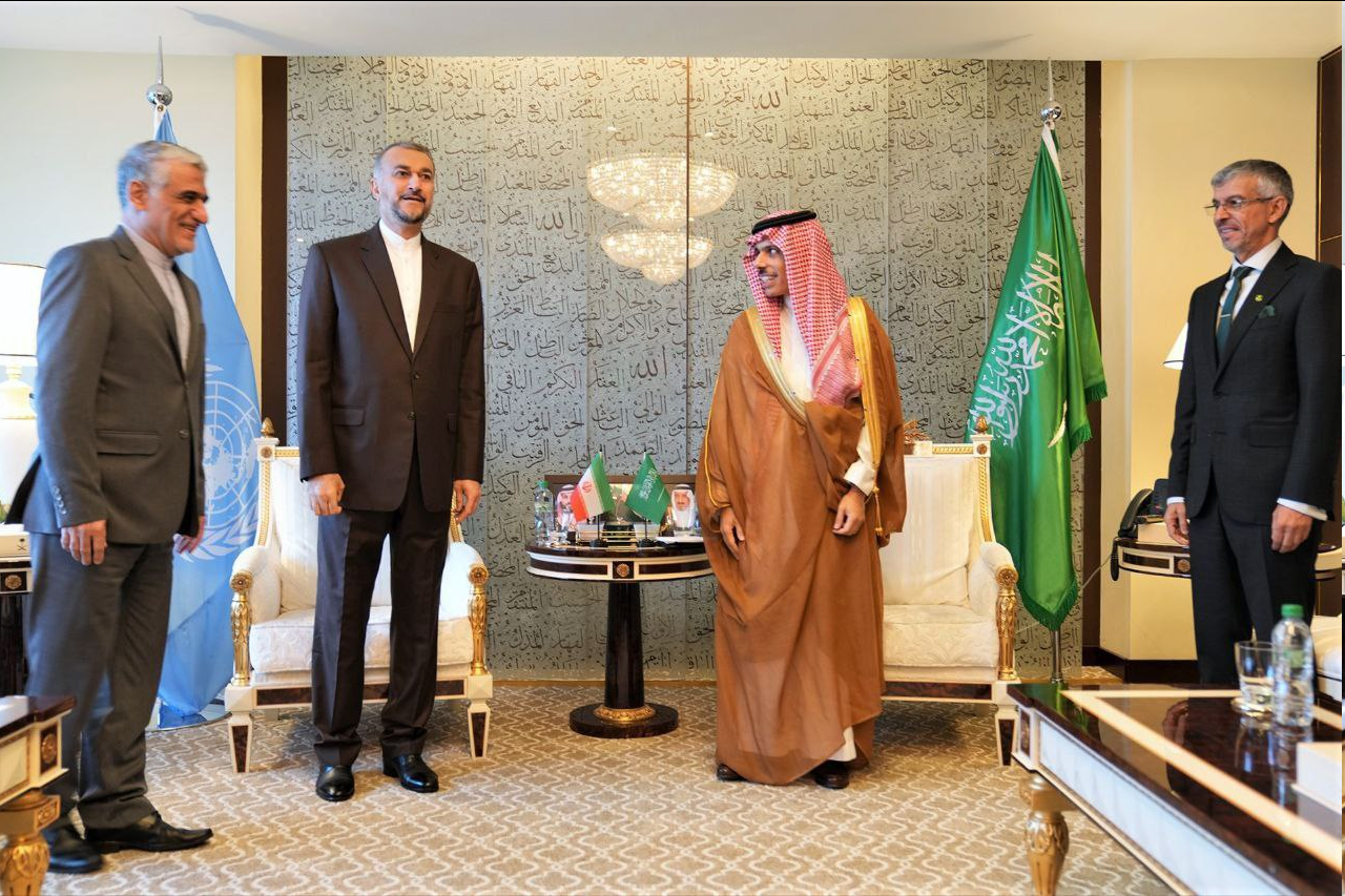 ضرورت راهاندازی خطوط حمل و نقل هوایی و دریایی بین ایران و عربستان