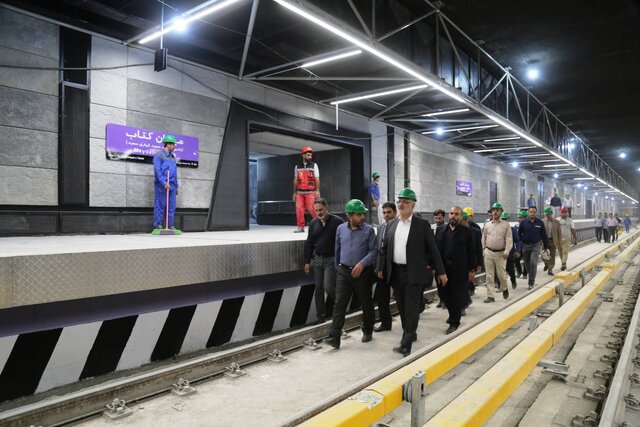 بازدید شهردار تهران از آخرین وضعیت آماده سازی ایستگاه متروی میدان کتاب