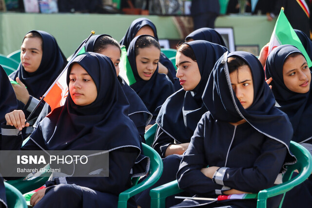دانشآموز ایرانی و جستوجوی آینده در سمپاد دانشآموز ایرانی و جستوجوی آینده در سمپاد