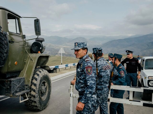 روایت نیویورک‌تایمز از وضعیت انسانی قره‌باغ پس از تسلط جمهوری آذربایجان