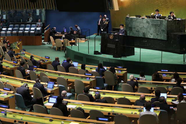 تلاش غرب برای تهدید بنیان خانواده و لزوم آگاهی بخشی به جامعه