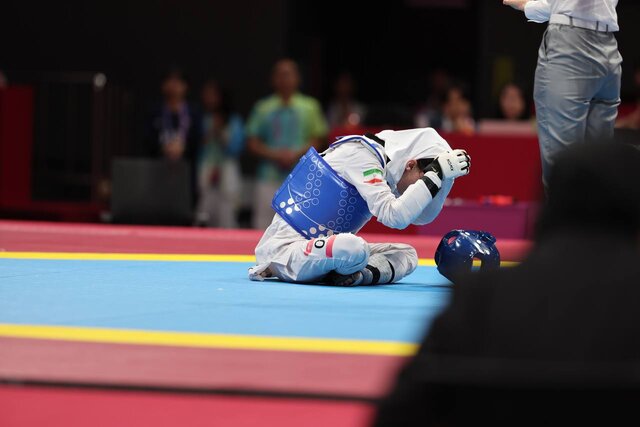 حرفهای عجیب مهروز به سعیده/ ۸ سال محرومیت برای یک دوومیدانیکار حرفهای عجیب مهروز به سعیده/ ۸ سال محرومیت برای یک دوومیدانیکار