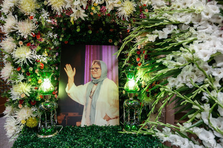 یک روایت شنیدنی از هما روستا و شغلش