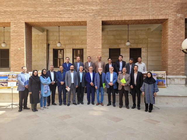 همه حرفها درباره ۲۴ سال عقب ماندن