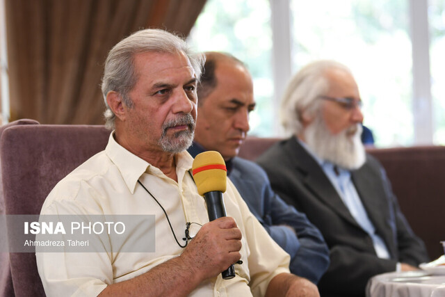 نشست مسئولان جشنواره فیلمهای کودکان با هنرمندان اصفهان