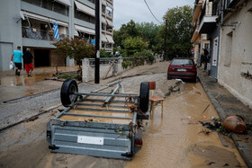 بارندگی منجر به آبگرفتگی خانه‌ها و خیابان‌ها در یونان شد