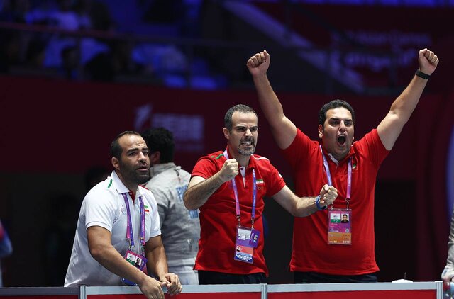 انتقادهای تند سرمربی سابق سابر از پورسلمان: در امور فنی دخالت میکرد/ در جام جهانی هتل هم رزرو نکرده بود!