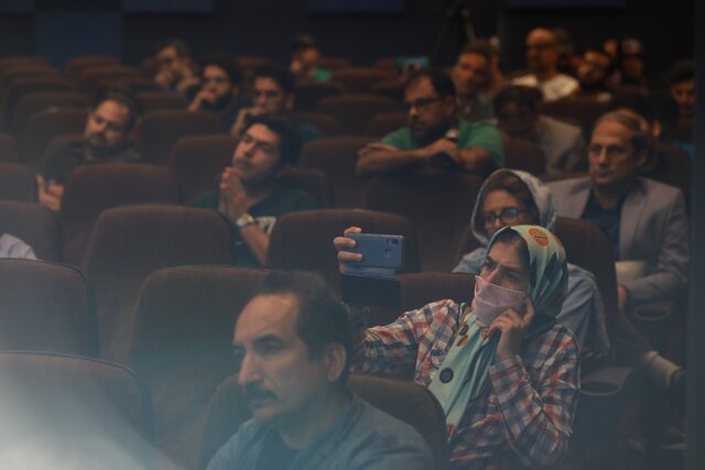 از ماجرای ممنوع الکاری هنرمندان در دهه ۶۰ و چند داستان دیگر