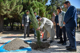 مراسم بهره‌برداری رسمی از فاز نخست نیروگاه برق خودتامین ۹۱۴ مگاواتی مجتمع فولاد مبارکه با حضور رییس جمهور