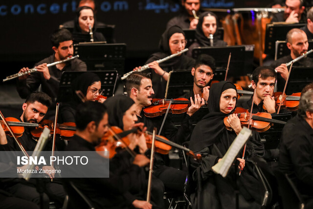 شاگردان بهجای استادان در کنسرت بدون بلندگو