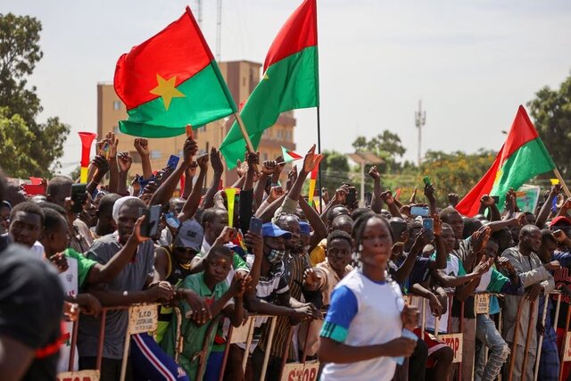 رئیس جمهور موقت بورکینافاسو: امنیت اولویت ما است نه انتخابات