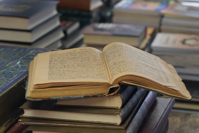 اهدای بیش‌از ۶۷ هزار نسخه کتاب به کتابخانه‌های همدان