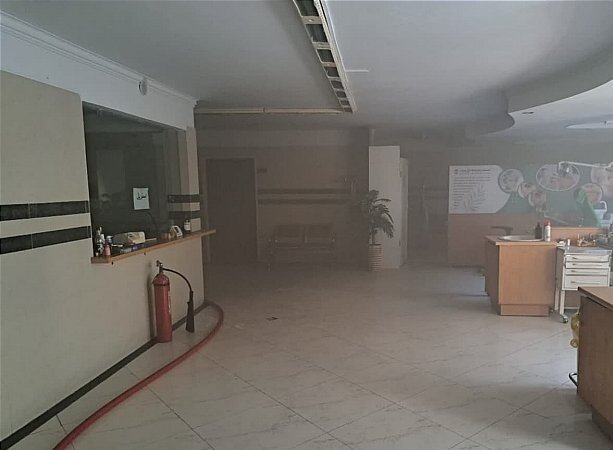 آتشسوزی در یک کلینیک درمانی در چهارراه ولیعصر تهران